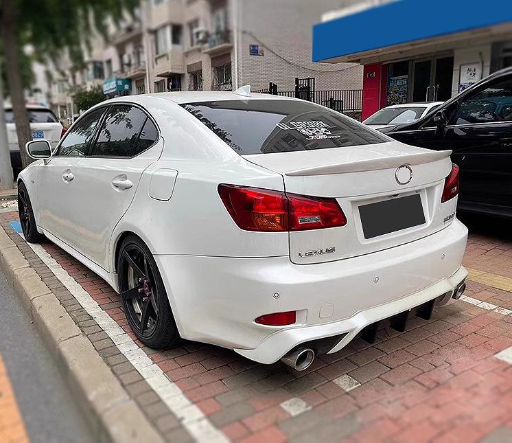 Συμβατό με 2006-2011 Lexus IS: πίσω πτέρυγα, άνω πτέρυγα, μπροστινός διαχωριστής, αεροτομή, body kit, πλαϊνές ποδιές, πίσω lip, μπροστινό lip.