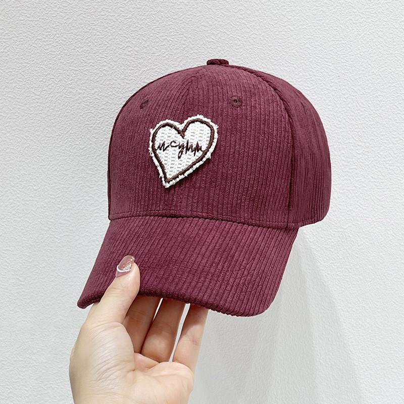 Corduroy Heart Baseball Cap With Adjustable Fit And Sunshade For Spring Autumn Wear