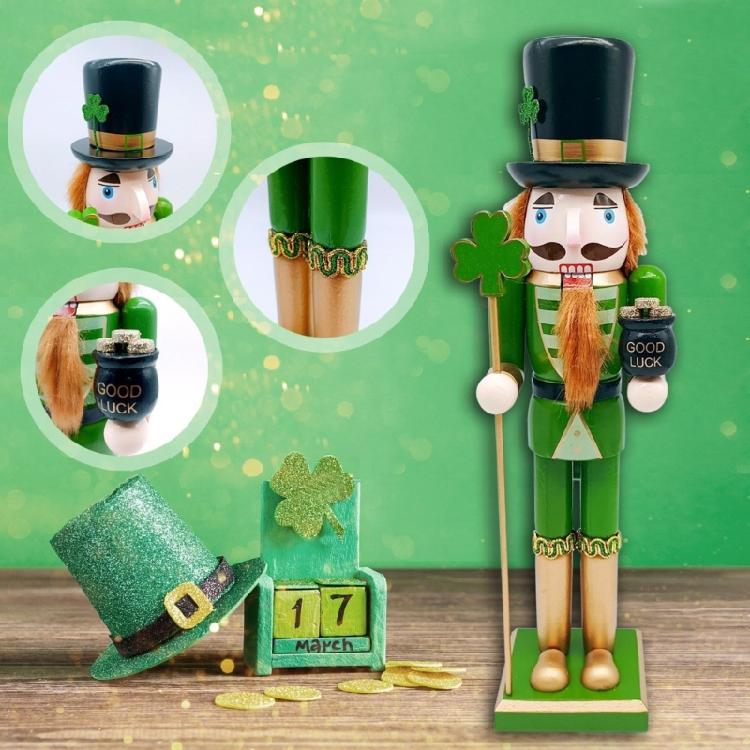 38cm Wood Green Shamrock Nutcrackers Designs Figure Patricks Day Figurines Irish Festival Soldier Figure for Collectors