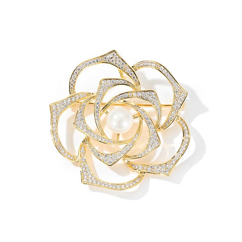 Elegant Camellia Pearl Brooch, Retro and Light Luxury Style, Brooch Pin, Coat Accessory