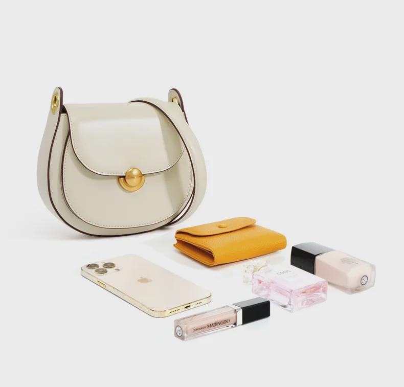 2025 French Cowhide Shoulder Bag: Luxe Niche Design, Genuine Leather Handbag, Small Commuter Messenger Bag