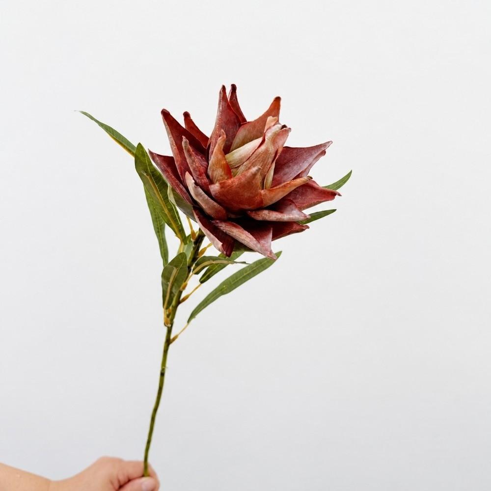 Floral Display Artificial Emperor Protea Flowers Flocked Faux Thistle Flowers Flower Arrangement