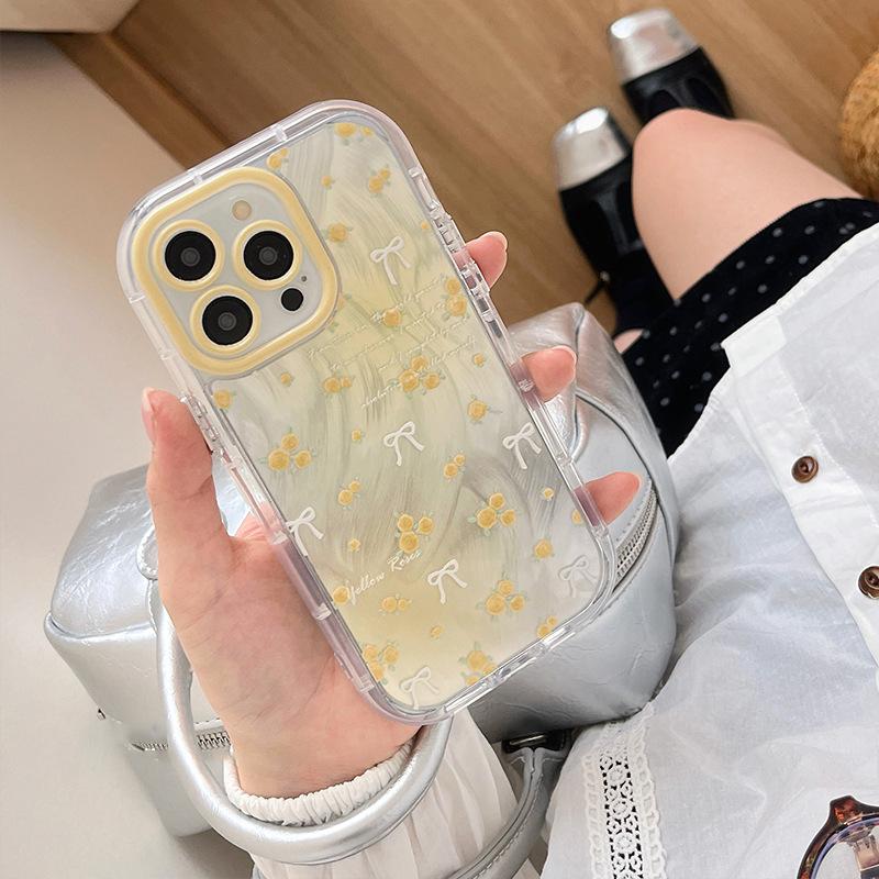 Fresh Small Florals Suitable for Apple 16promax Mobile Phone Case Iphone15plus Feather Cream 14 13 Women