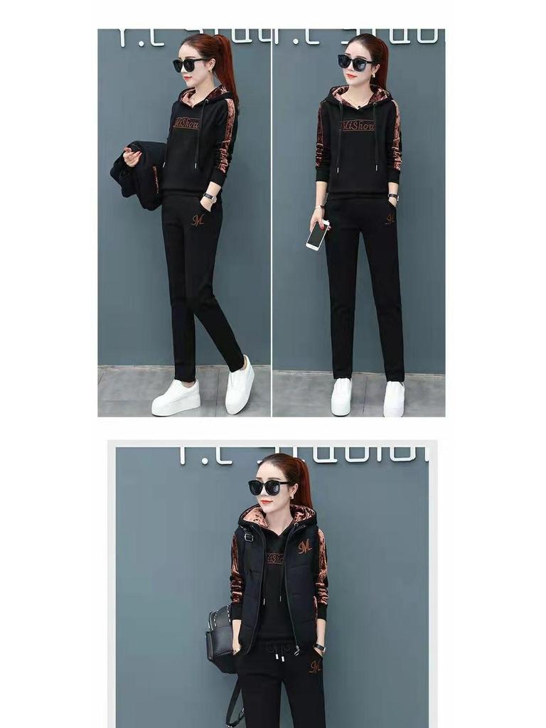 Abbigliamento sportivo da donna in peluche autunno/inverno: Set Comodo con Felpa e Maglione a Tre Pezzi in Stile Coreano