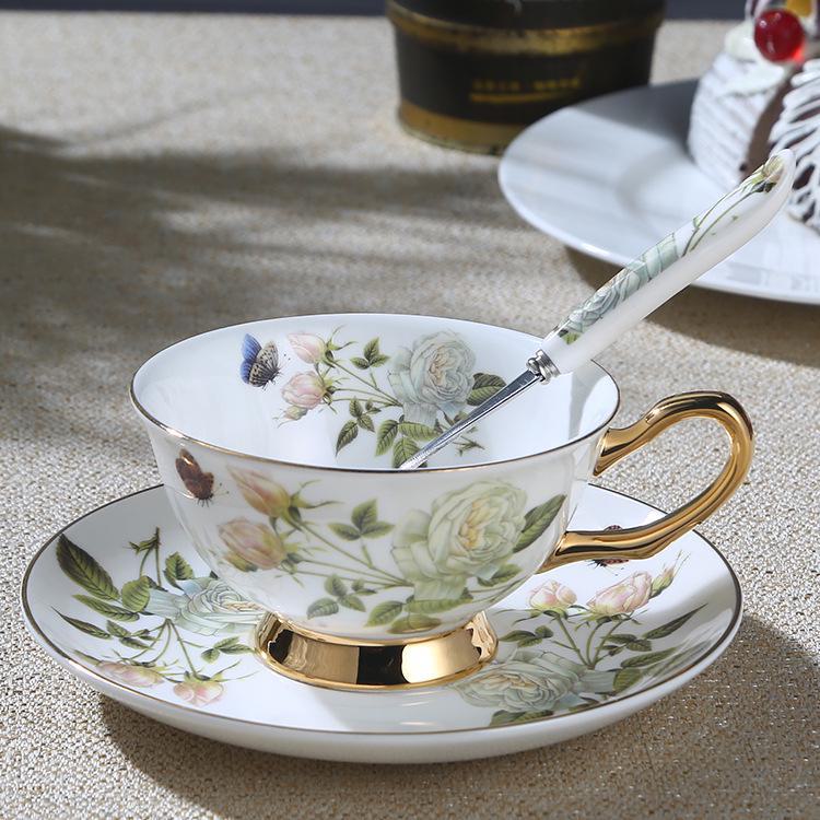 Élégant Service Tasse à Thé et Soucoupe en Porcelaine d'Os Style Anglais – Idéal pour le Thé de l'Après-midi ou Comme Cadeau Haut de Gamme