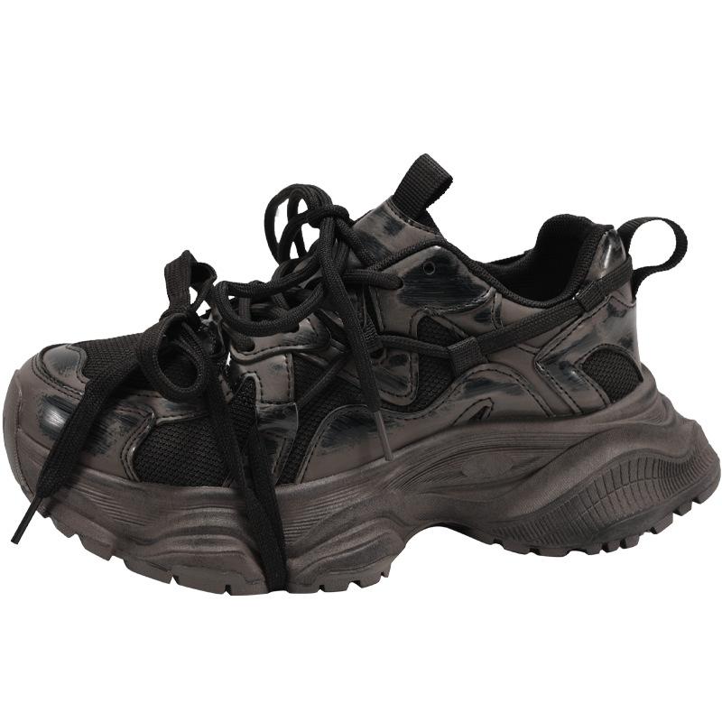 Grijze retro voeten tonen kleine platform dad schoenen dames 2025 nieuw voorjaar en herfst veelzijdige hoogteverhoging casual sportschoenen