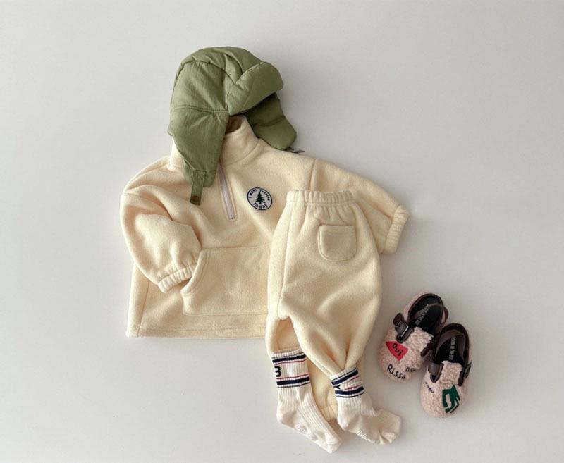 Baby- und Kleinkind-Winter-Fleece-Set im koreanischen Stil - Dick, modisch, zweiteiliges Ensemble mit hohem Kragen