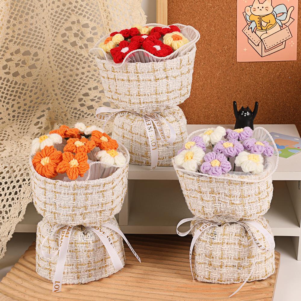 5Pcs Simulation Puff Flowers Artificial Flowers Ornaments Valentine's Day Handmade Woven Finished Bouquet Graduation Season Gift
