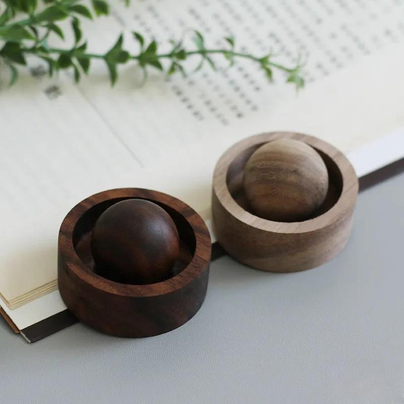 Christmas Appele Wooden  Aromatherapy Diffuser Anti-Slip Quiet Fragrance for Bedroom Office Relax Sleep Home Decor Gift