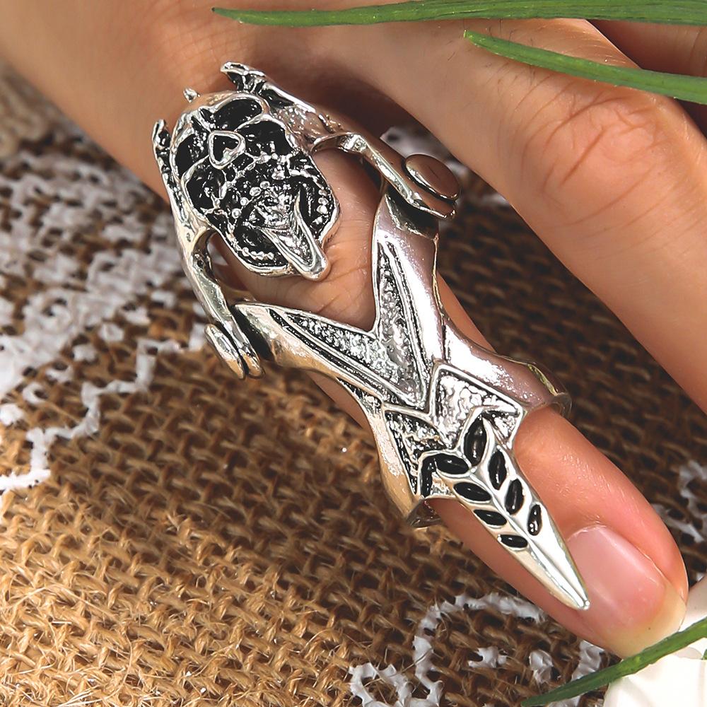 Retro Punk Gothic Armor Ring Bendable Metal Assassin Scroll Joint Knuckle Metal Full Finger Rings for Men Women Jewelry