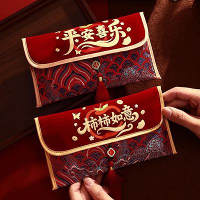 Embroidery Cloth Red Envelope Thickened Blessing Words Red Pocket Traditional With Tassel Good Lucky Money Bag Chinese New Year
