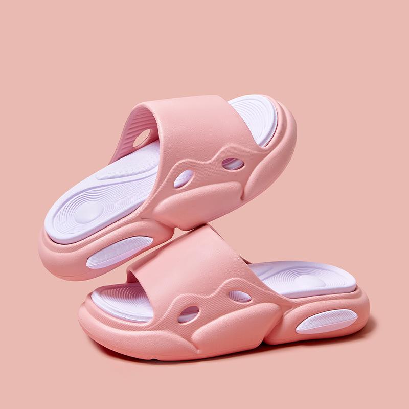 2025 New Non-Slip Slippers Women Men EVA Comfortable Cloud Slides Summer Solid Color House Shoes Casual Platform Flip Flops