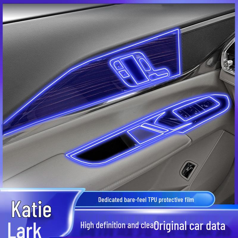 Interior, navigation, and console screen protection film for 2025 Cadillac XT5 models.
