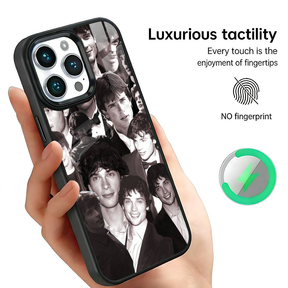 T-Tom W-Welling Phone Case For iPhone17,16,15,14,13,12,11 Plus,Pro Max For Magsafe Wireless Charging