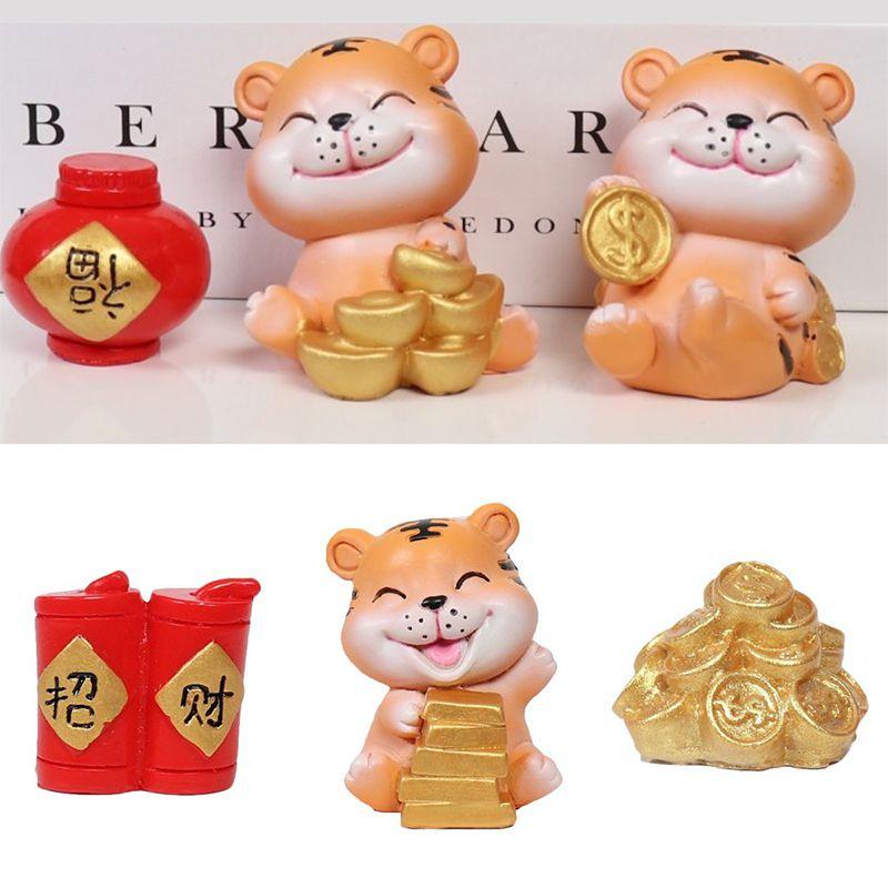 2022 Cny Chinese New Year Home Decorative Tiger Figurines With Creative Resin Design