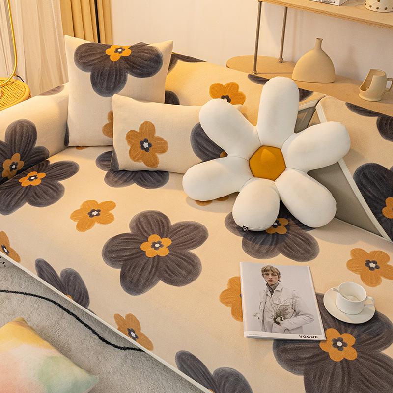 Cuscino per divano in fibra di latte Stile carino Universale per quattro stagioni Cuscino antiscivolo Copridivano invernale in peluche nordico Panno di copertura