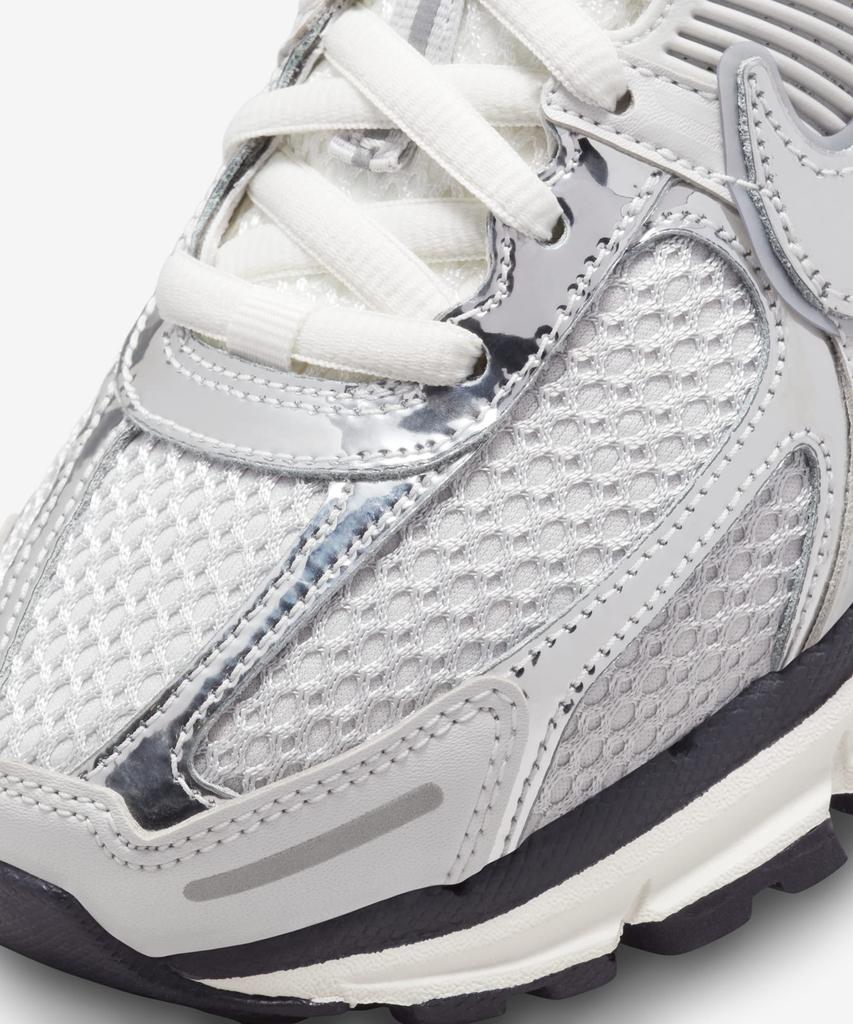Nike Zoom Vomero 5 W - Photon Dust:Gridiron:Sail:Chrome / Fd0884-025