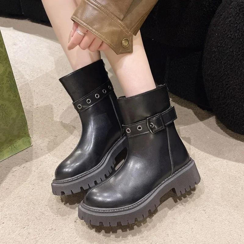 Fashion 2024 High Quality Shoes for Women Zipper Women Boots Winter Round Toe Plush Fleece for Warmth Solid Middle Barrel Fashion Boots