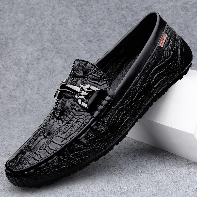 Elegantes Slip on Mens Leather Shoes Comfy Casual Male Shoes Soft Non slip Men Loafers Breathable Driving Moccasin Boat Flats