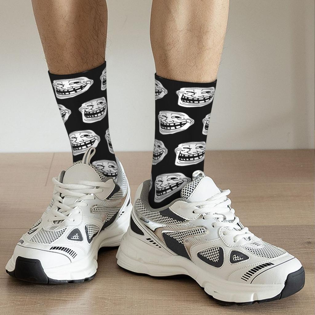Verrücktes Design Trollgesicht Trollface MEME Fußballsocken Rage Comic Lustig Anime Polyester Mittelrohrsocken für Damen Herren