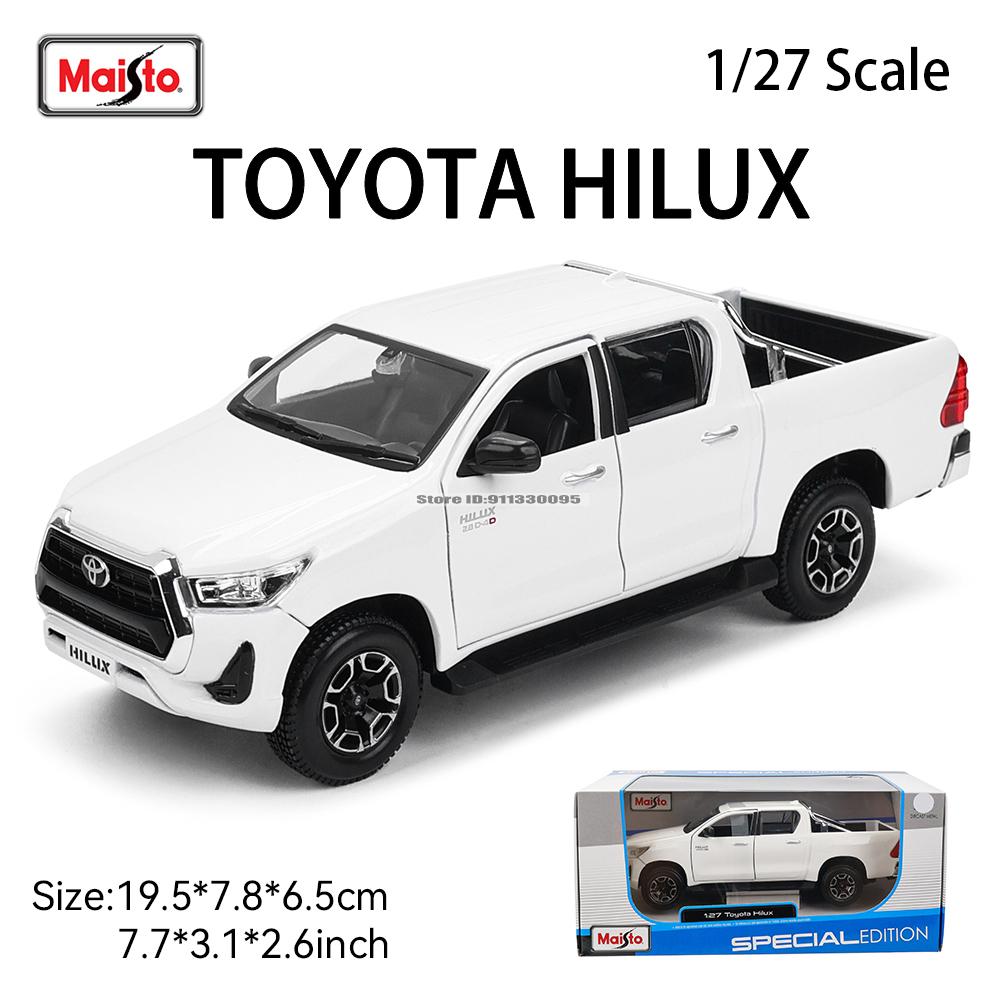 Maisto 1:27 New Style Toyota Hilux Simulation Alloy Car Model Crafts Decoration Collection Toy Tools Gift