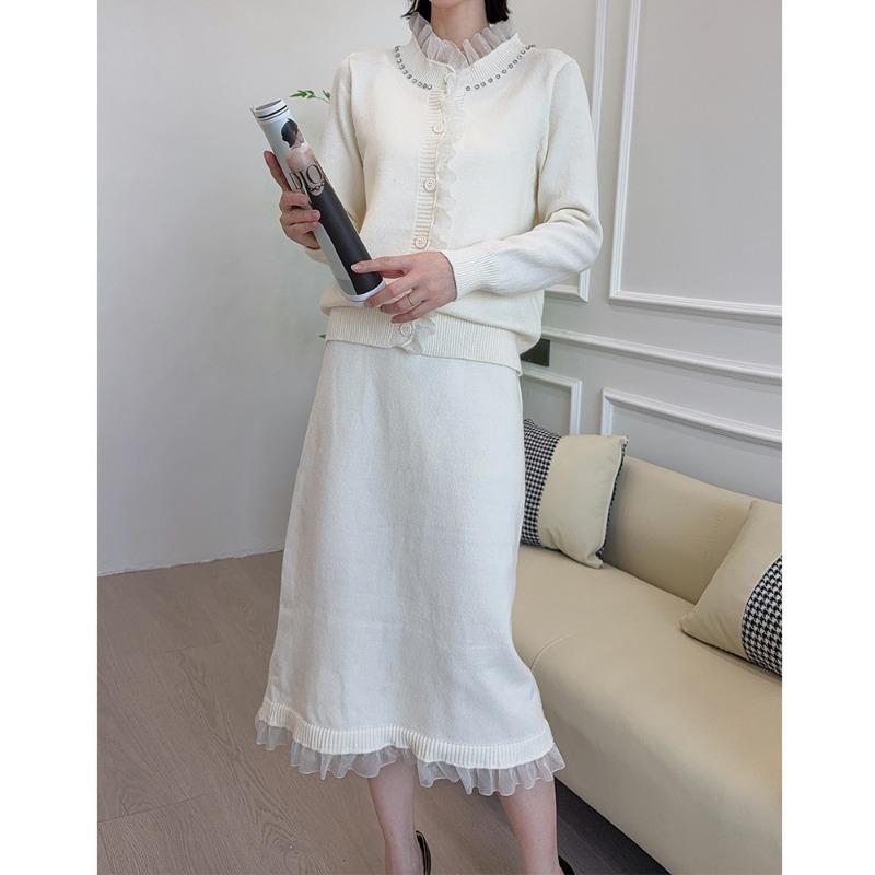 Celebrity Sweater Two-piece Set Autumn and Winter Fashion Lace Skirt + Knitted Cardigan Set
