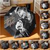 1 Stück Johnny Hallyday Schwarz-Weiß-Album Regenschirm Tragbarer Faltregenschirm Eisenrahmen Lochknochenstruktur Outdoor Heimregenschirm