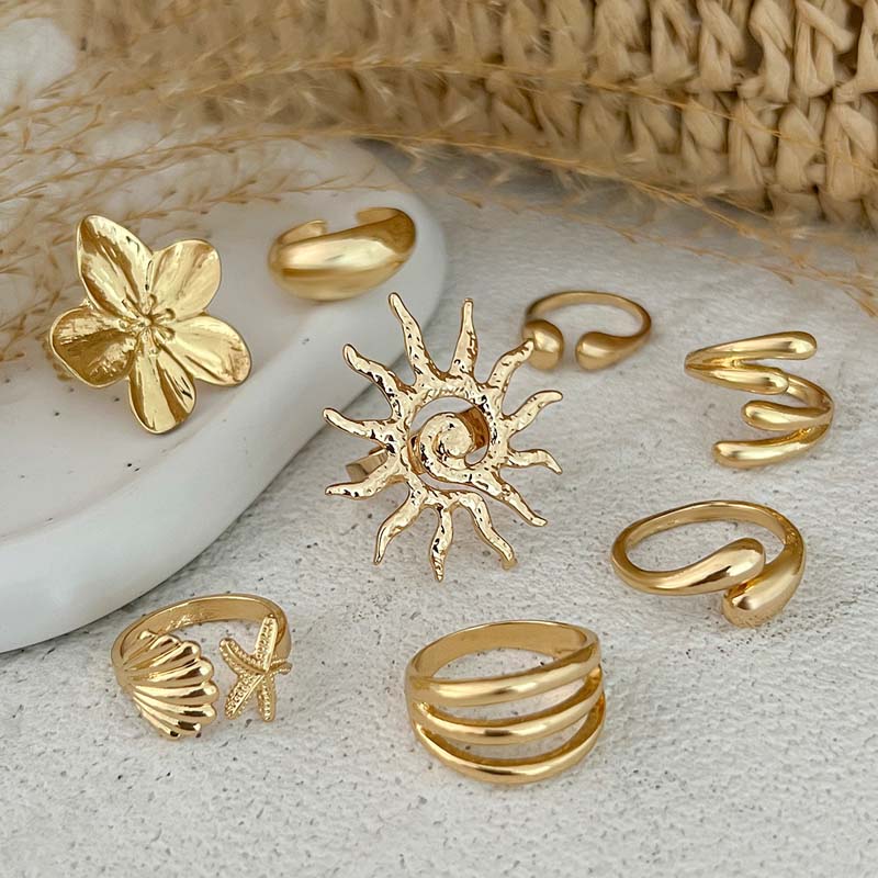 Vintage Gold Color Shell Flower Open Rings Set for Women Exaggerated Metal Geometric Personality Finger Rings Party Jewelry