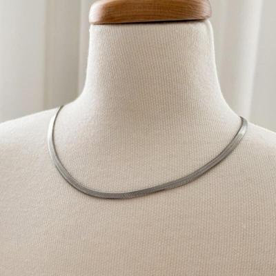 Einfache Minja Schlangenketten-Halskette (Choker)