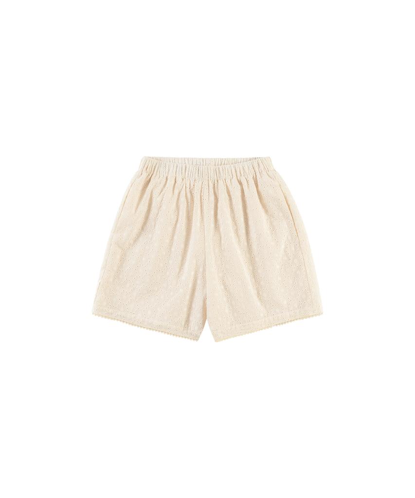 Banwonateullie P3305 Flower Embroidery Shorts_Cream