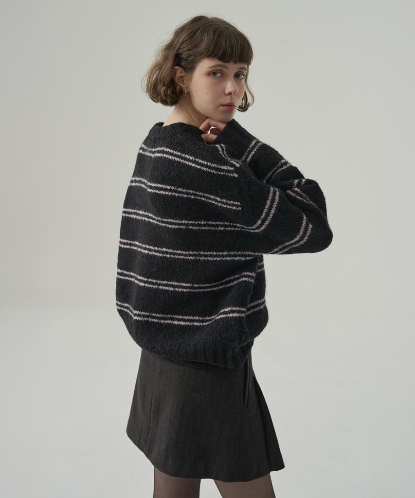 Deuloupisumeon Mellow Stripe Pullover Knit [Black]