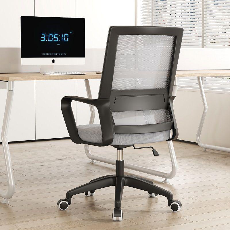 Ergonomischer Bürodrehstuhl mit bequemer Rückenlehne für langes Sitzen