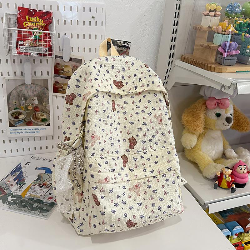 Japanese niche schoolbag female college student cute cartoon travel backpack junior high school student large capacity computer backpack