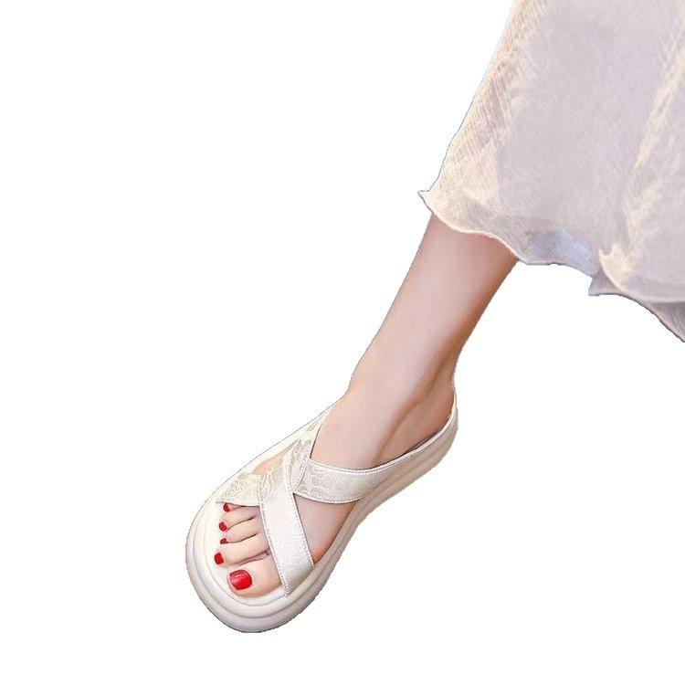 Thick-soled Heightening Slippers Women's 2025 New Summer Fashion Muffin Outer Wear Casual Skirt Beach Word Sandals