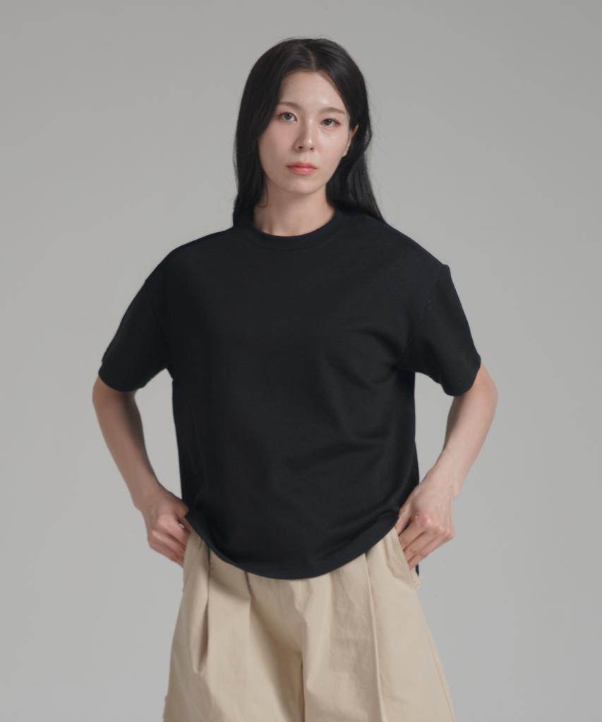 Noming Loose Fit Crop Easy Short Sleeve - Black
