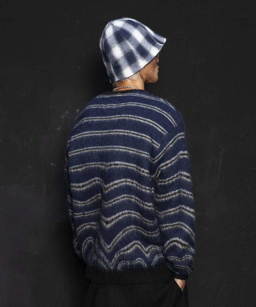 GLACK Gnt030 Seismic Stripe Knit (Navy)