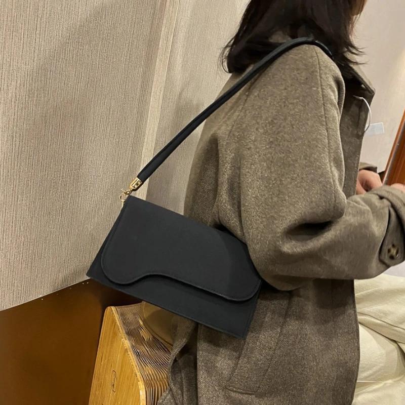 Retro Armpit Shoulder Bag for Women Fashion Trend Diagonal Crossbody PU Leather Purse