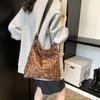 Tasche mit Leopardenmuster, Damen-Tragetasche, großes Fassungsvermögen, Herbst und Winter kann Umhängetasche sein, neue lässige Retro-Pendler-Tasche