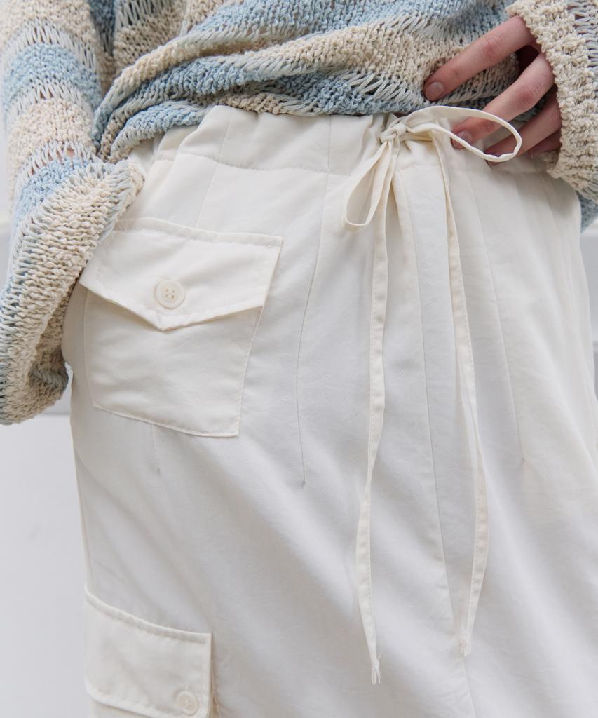 Toabe Three-Pocket Nylon Long Skirt (Cream)