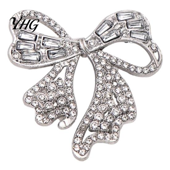 Alloy Lapel Pin Sparkling Rhinestone Bow Brooch, Mini Bowknot Shaped Pin, Clothing Jewelry Accessory for Women Girls