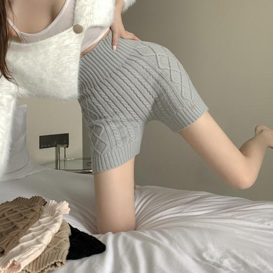 Short d'hiver tricoté pour femme, taille haute, élastique, couleur unie, garde au chaud, anti-exposition, short basique pour un usage quotidien, à la maison et plus encore