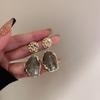 French Retro Temperament Pearl Earrings Light Luxury High-end Stud Earrings Niche Atmosphere Versatile Earrings