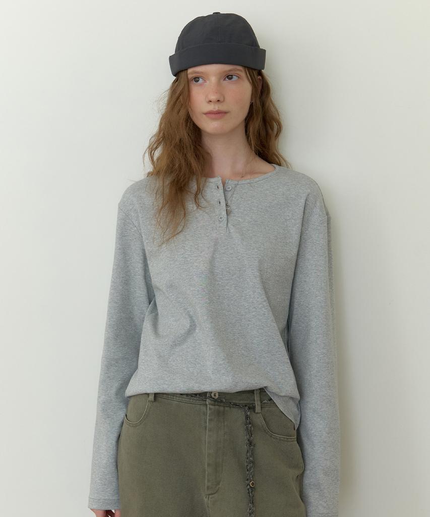 THEMITTEN Soil Henley T-Shirt (Gray)