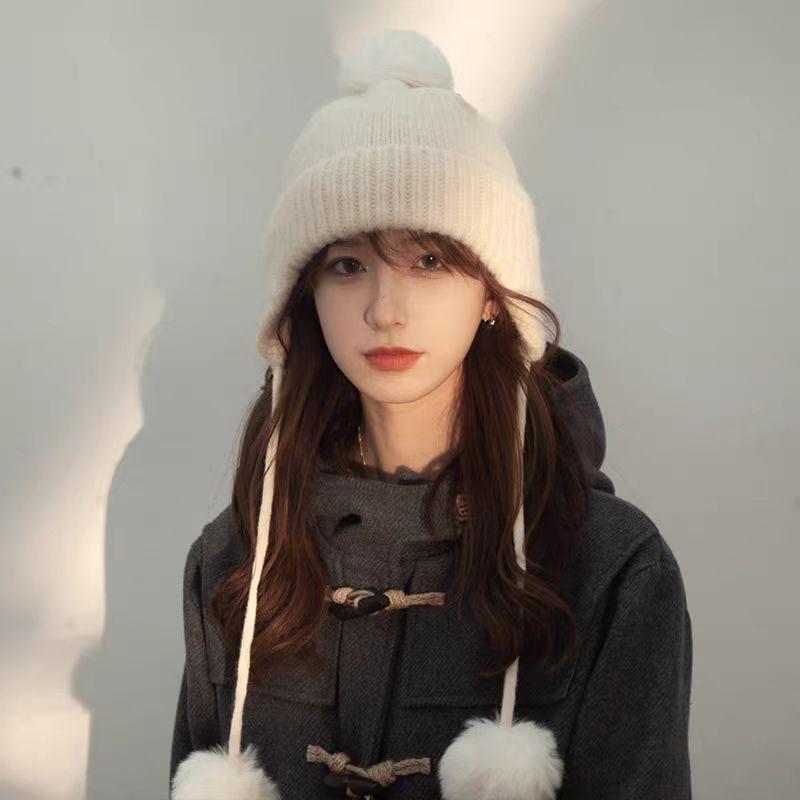 Modische Wollbommel Mütze Pullover Ohrenschützer Gestrickte Warme Mütze Damen Niedlich Vielseitig Wollmütze