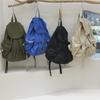 Wir stellen den neuen einfachen Nylon-Kordelzug-Rucksack vor: eine geräumige, vielseitige Tasche, perfekt für Studenten, Freizeitreisen und sportliche Aktivitäten.