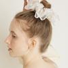 Sweatsweet GROSSES SPITZEN-SCRUNCHIE - CREME
