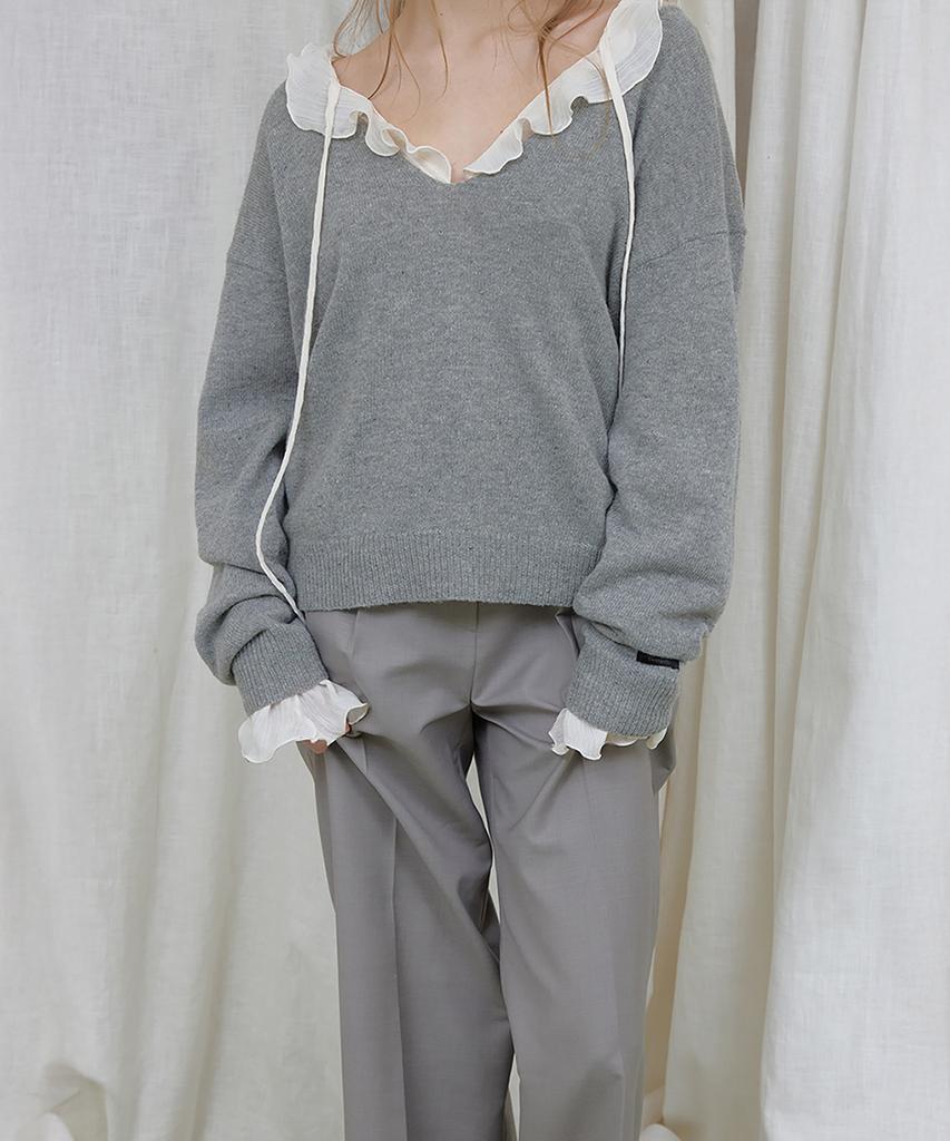 Lonkeu Wool Deep V-Neck Button Pullover Knit (Gray)
