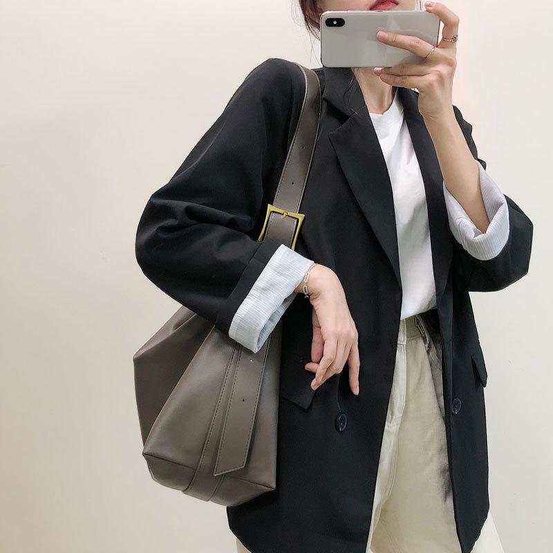 Women Soft Leather Shoulder Bag Retro Design Large Capacity Portable Totes