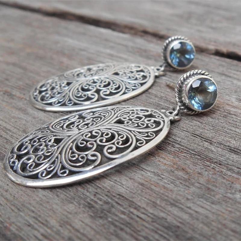 Vintage Creative Silver Color Metal Carving Hollow Flower Earrings Classic Round Inlaid Sea Blue Stone Dangle Earrings for Women