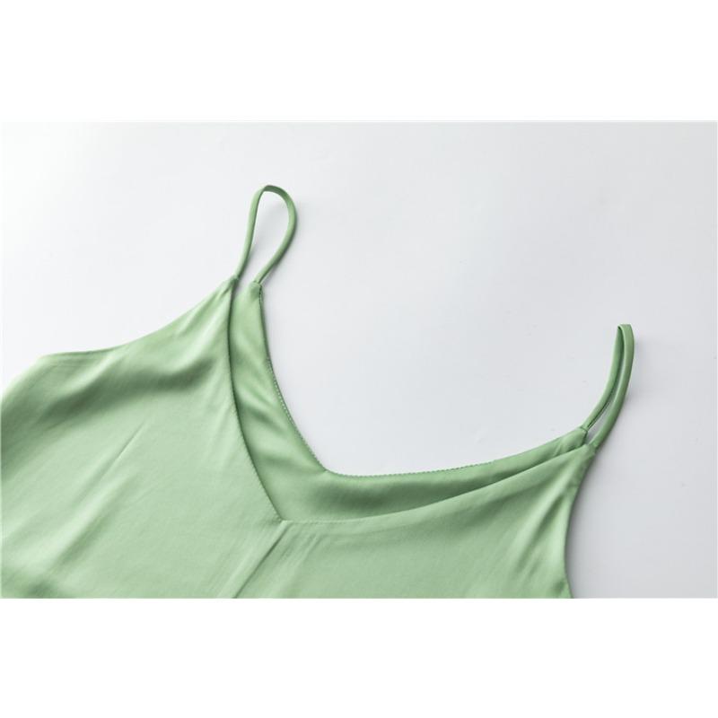 V-neck Sexy Halter Women Comfortable Satin Outside Style Top with Classic Tank Top Fashion Sleeveless Top